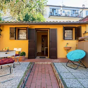  Apartment San Frediano Cozy Studio With Private Patio